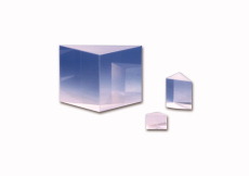 Right Angle Prisms (Silver- and Anti-Reflection Coated) 